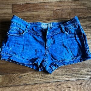 Y2K Medium Wash Denim Short Shorts